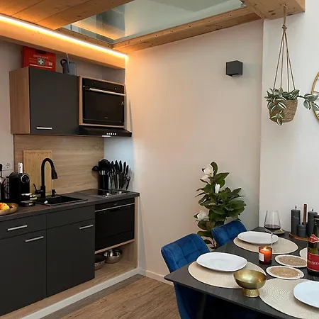 Beyond Staying * Passavia