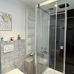 Apartamento Voll Ausgestattete - Self Check-in - Küche-parkplatz - Beyond Staying *